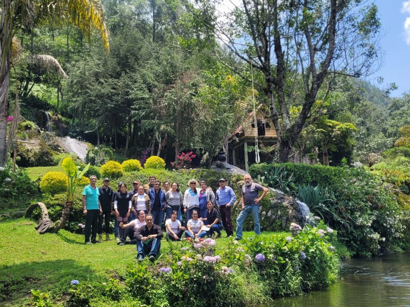 Reunión mensual en Cascadas El Paraíso