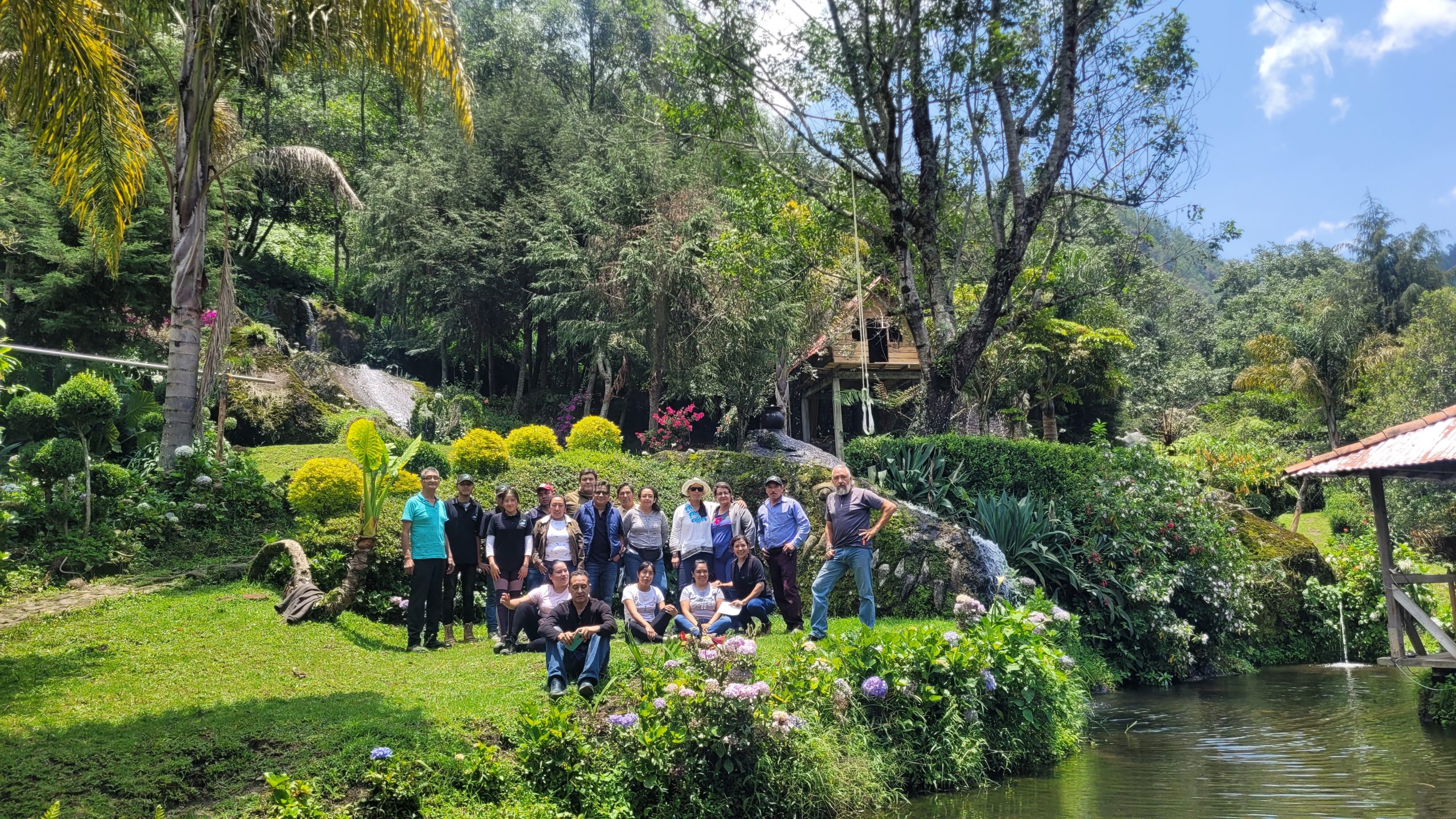 Reunión mensual en Cascadas El Paraíso